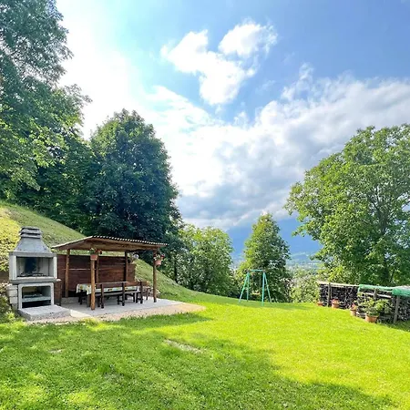 Cozy In With House A Mountain View * フェルトレ